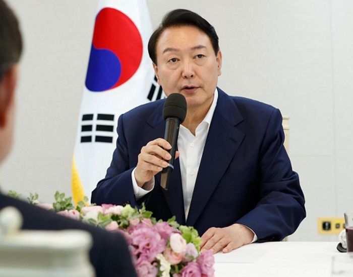 윤 정부, 근로소득세 15년 만에 개편 검토...‘월급쟁이’ 직장인들 세금 부담 줄인다