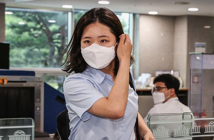 민주당 박지현 “여자 이준석? 기분 나빠...이 대표는 갈라치기만 해왔다”
