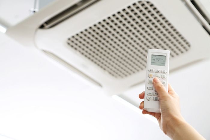 “정부, 전기·가스 요금 올리기로”...에너지 과소비 막는다