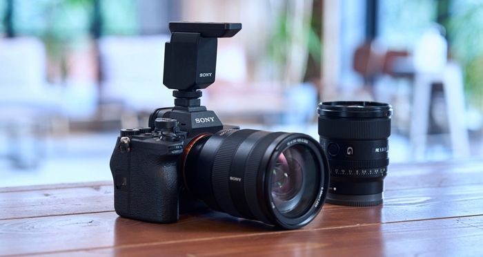 컴팩트 빔포밍 샷건 마이크 ‘ECM-B10’ 국내 출시하는 소니코리아