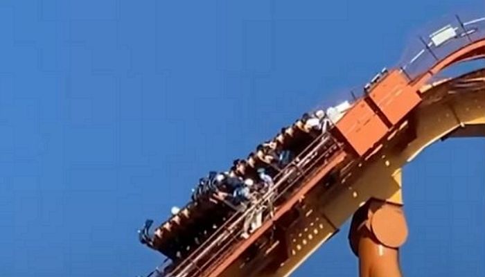 경주월드 롤러코스터, 24명 태우고 55ｍ 상공서 멈춰...“공포의 50분” (영상)