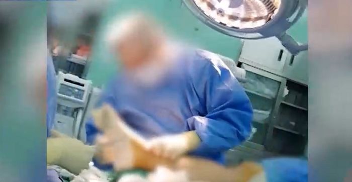 수술 뒤 ‘봉합’은 다른 사람이 해 항의하는 환자에게 ‘담당의사’가 한 황당 해명