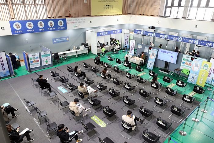 정부, 코로나 백신 사망위로금 ‘1억’ 상향...사인불명도 1천만원 지원