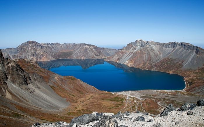 애플, 백두산 천지 중국 영토 표기 ‘오류’ 인정...아이폰·맥북 모든 지도 수정