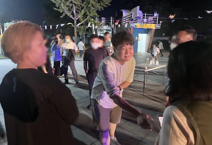 전국 일주 떠나 지지자 만나는 이준석에 대통령실 “징계 잘했다는 여론 더 높다”