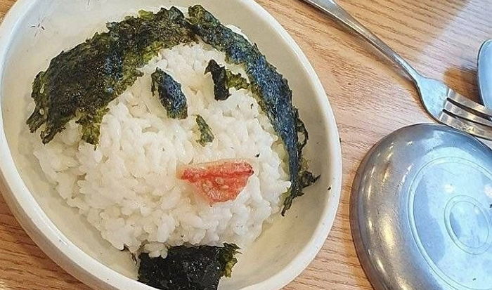 공깃밥으로 작품 만들어 자랑한 아들에게 화낸 아빠...“너무 심했다 vs 교육은 해야”