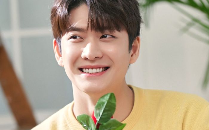 강태오 “한 번 빼고 연상만 사귀었다...이상형은 단발머리 잘 어울리는 사람”