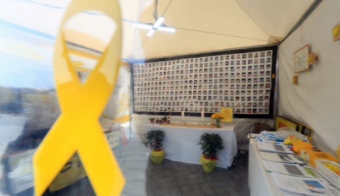 세월호 분향소 강제 철거하는 전주시 “시민 불만과 적대감 야기”