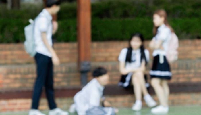 10대 청소년들에게 성매매 낚시 당한 30대 남성, 돈 준다면서 경찰서로 차 몰아 ‘셀프 자수’