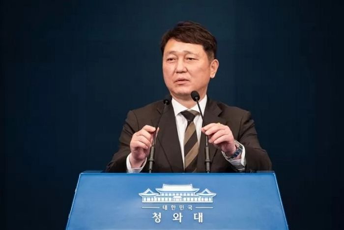 “부인 문제로 이렇게 시끄러운 대통령은 처음” 윤 대통령 저격한 文 정부 청와대 수석