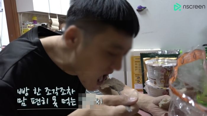 당뇨 때문에 ‘이’ 다 빠져 우유에 적신 식빵으로 근근이 끼니 때우는 청년 (영상)