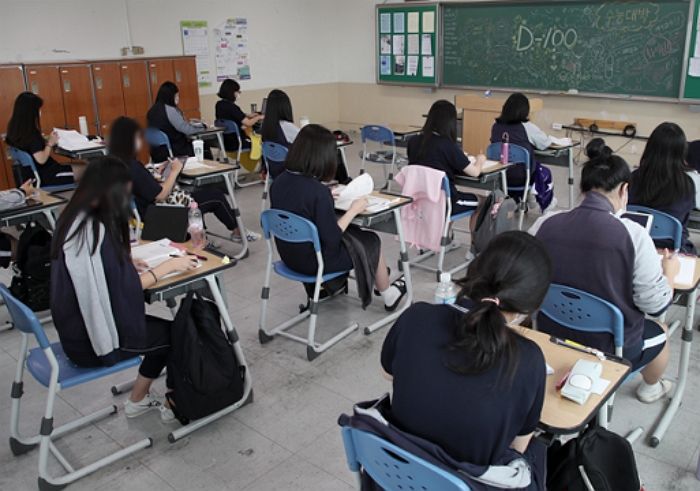 오늘(9일)로 올해 수능 딱 D-100일 남았다