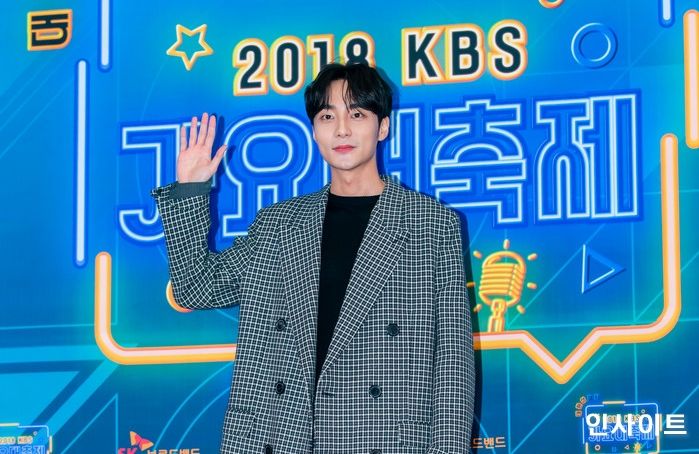 ‘음란물’ 유포 오해 벗은 로이킴, 드디어 가요계로 돌아온다