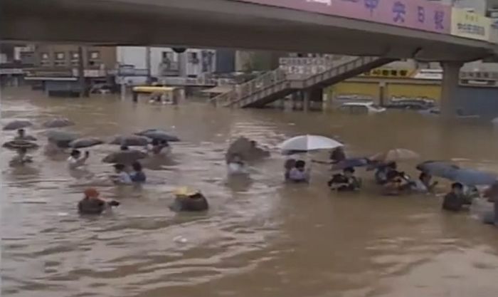 어제자 역대급 물폭탄에 재소환된 1990년 서울 대홍수 상황