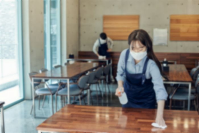 동료에게 ‘출신 대학’ 물었다가 면박당한 알바생...“무례했다 vs 물어볼 수도 있지”