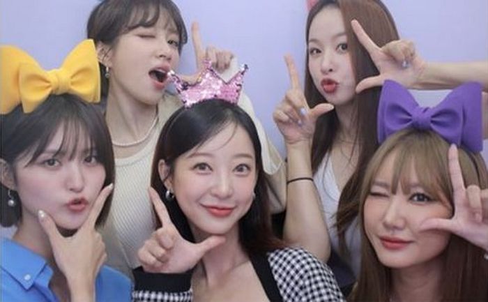 소속사 전부 달라졌는데도 우정 여전한 EXID 멤버들의 10주년 인증샷