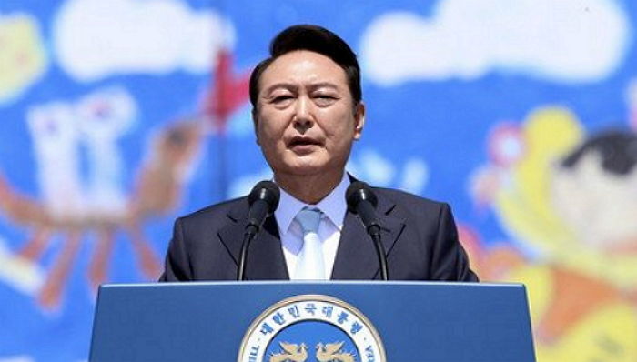 윤 대통령 “北 핵 포기하면 경제·민생 획기적 개선 위한 지원하겠다”