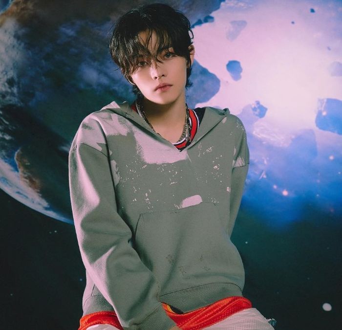 팬들 사이에서 ‘방탄소년단 뷔’ 닮았다고 난리 난 남자 아이돌