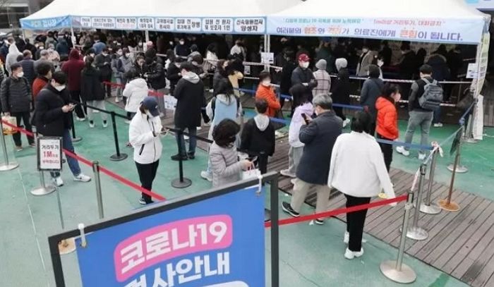 코로나 백신 접종 후 ‘생리불순’ 의심 사례, 이미 4000명이 신고했다