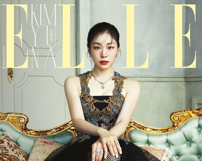 우아한 드레스 입고 동화 속 ‘여왕님’ 같은 미모 자랑한 ‘피겨퀸’ 김연아