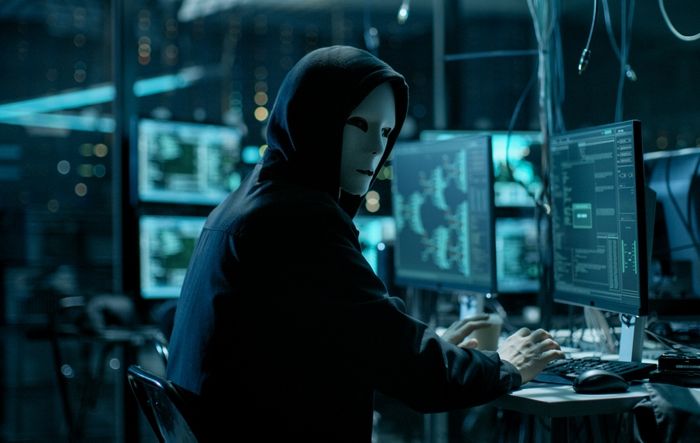 박사·갓갓보다 악랄한 제2의 n번방 ‘엘’...피해자들 낚기 위해 ‘이것’ 사칭했다 (영상)