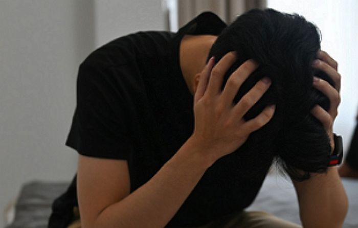 수업 도중 잔다고 지적한 교사에 화를 참지 못한 인천 고교생의 충격 행동