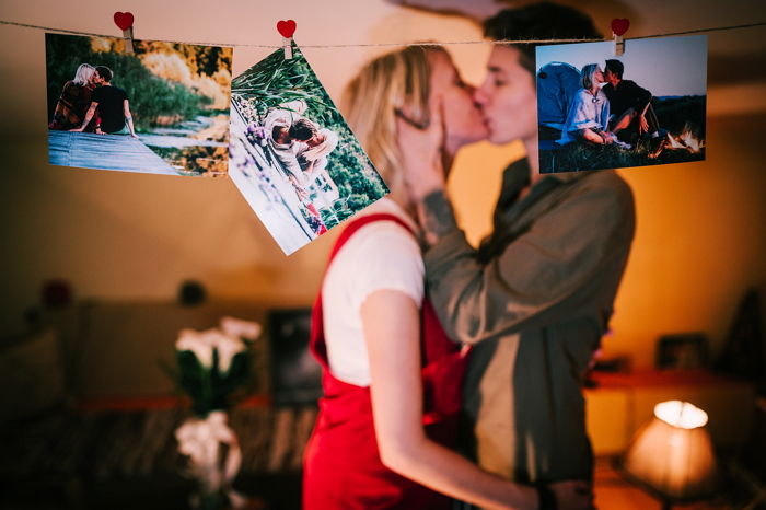 어릴 적 입양 가며 헤어졌던 친오빠를 남자친구로 만남...“선 넘었다”