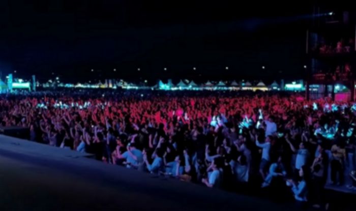 “퐁퐁남 화이팅” 축제 온 커플에 막말한 사회자...현장서 남녀들 반응