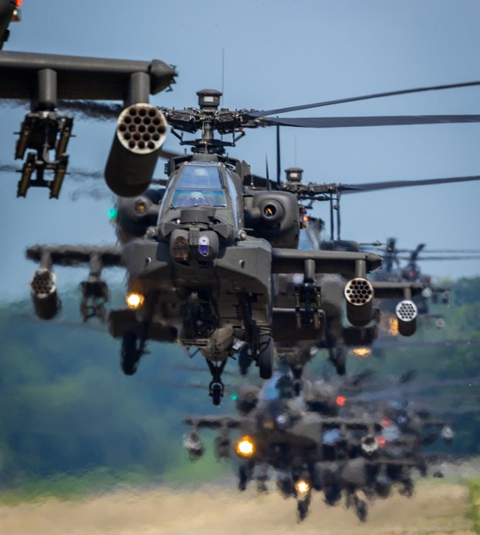 “헬기에만 4천억원 쏜다” 육군 아파치 헬기 ‘업그레이드’, 미국 조종사도 부러워할 성능