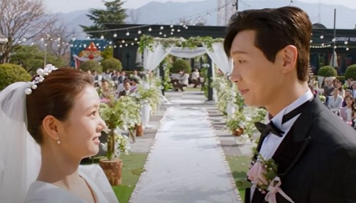 아빠 없는 신부 부끄러워 ‘가짜 장인어른’ 섭외하려는 예비신랑...결말은