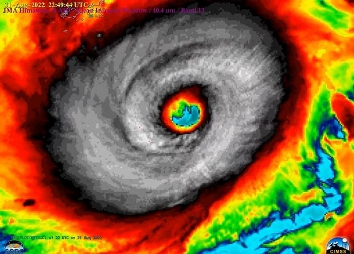 매미급이라던 힌남노 지나가자...“호들갑 오지게 떨어vs최악의 상황 대비해야”