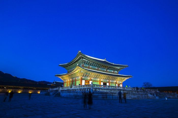 ‘청와대 화보’ 논란으로 취소됐다던 ‘구찌X경복궁’ 패션쇼 그대로 진행한다