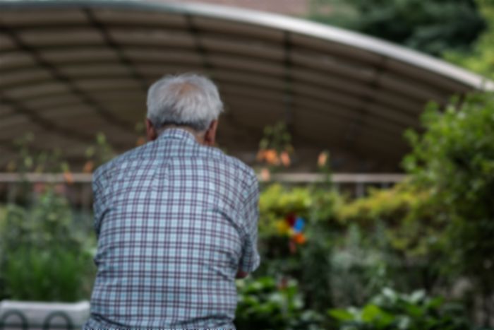 “할아버지 변태야?”...초등학생 소녀는 노인의 ‘이 행동’에 분노했다