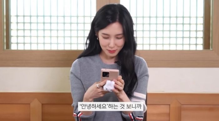 “모르면 외우세요, 갤럭시 쓰는 여자 잡으세요”...블라인드 글에 누리꾼들 반응 폭발했다