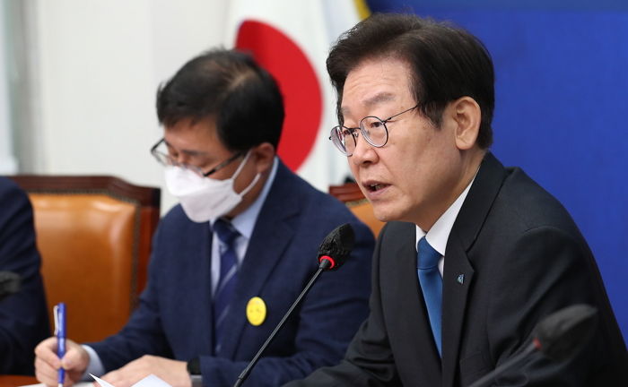 민주당 움직임이 심상치 않습니다...대통령 ‘탄핵설’까지 흘러나옵니다