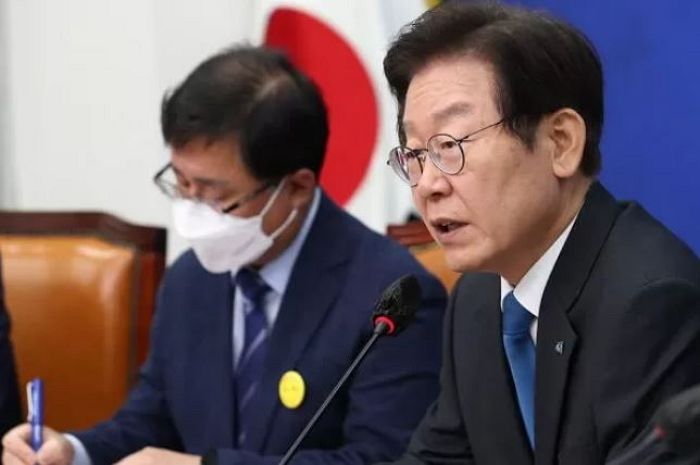 경찰, 이재명 장남 소환...불법 도박·성매매 의혹 조사