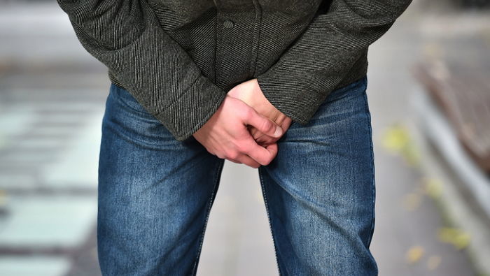 중학생 남자 아이 다섯명 포경수술 장면 그대로 방송...“아이들 인권은 없나요”