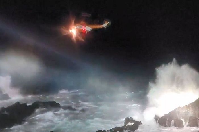 난마돌 근접해 ‘풍랑주의보’까지 내렸는데...낚시하던 남성 파도에 휩쓸려 사망