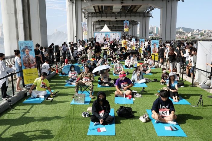 올해 멍 때리기 대회 우승자, 프로야구계 보살인 ‘이 팀’의 찐팬이라네요