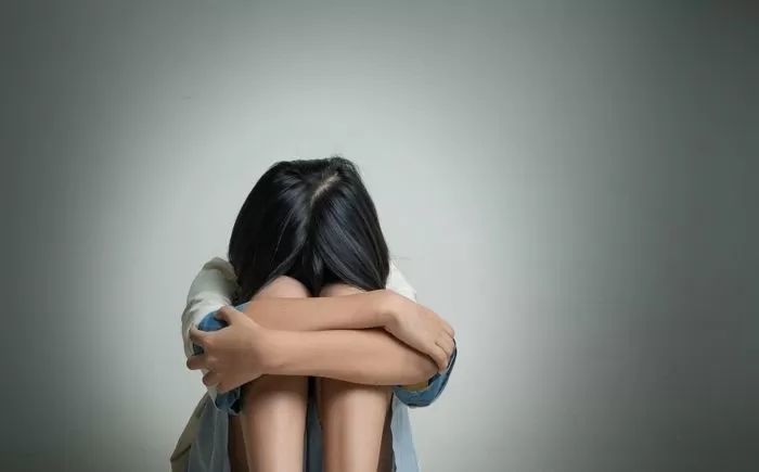 숙제 안 해왔다는 이유로...9살 아이 학대한 학원 강사의 최후