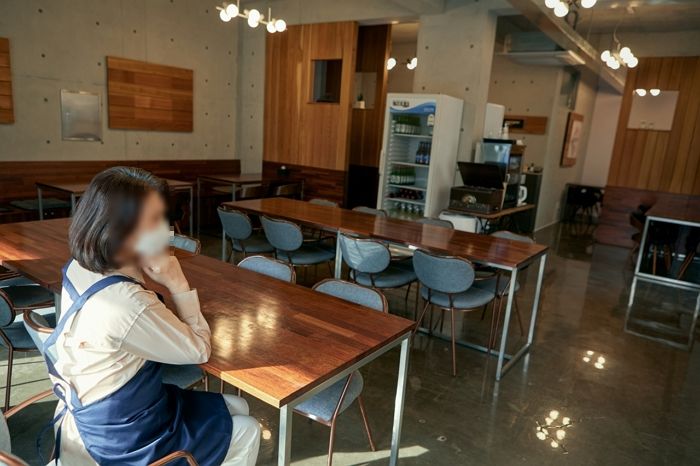 혼자 ‘3인분 음식’ 시켜 먹고 깻잎 때문에 체했다 환불해달란 18살 손님...사장님의 사이다 대처