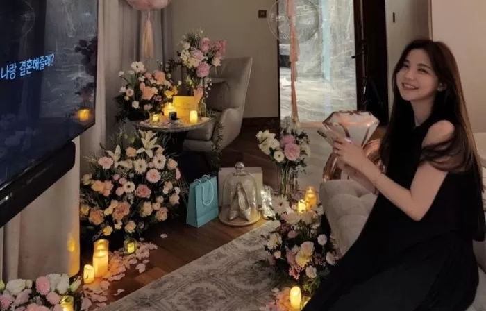 여캠과 ‘결혼’ 전제로 공개연애 선언한 아프리카TV 유명 BJ...팬들 뒤집어졌다