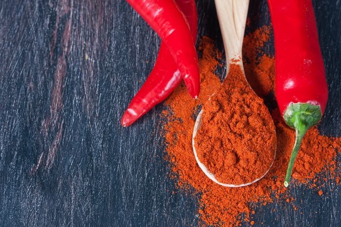 ‘캡사이신’ 물로 착각해 벌컥벌컥 마신 40대 남성, 그대로 쓰러져 결국 사망