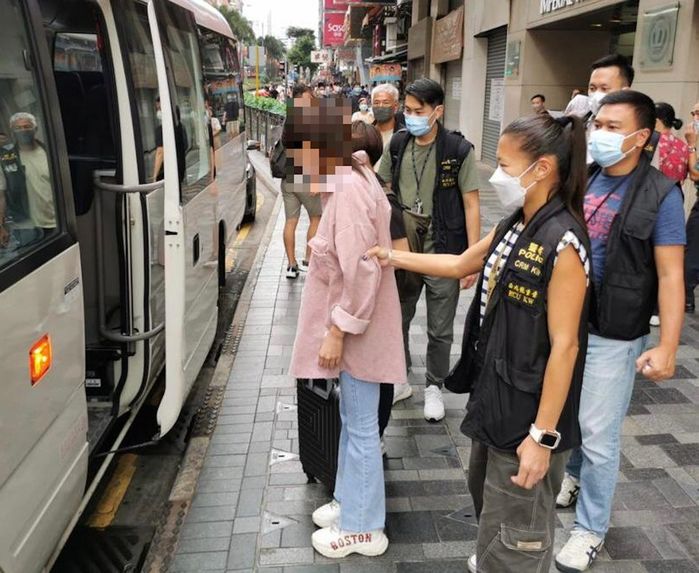 홍콩서 ‘원정 성매매’ 여성 집단 체포...“유명 AV 여배우도 있어 충격”