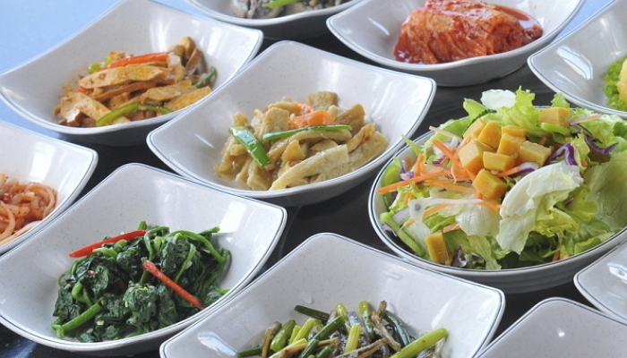 “제 훈육방식 잘못된 건가요?”...아이들 반찬투정할 때마다 밥그릇 던지는 아빠