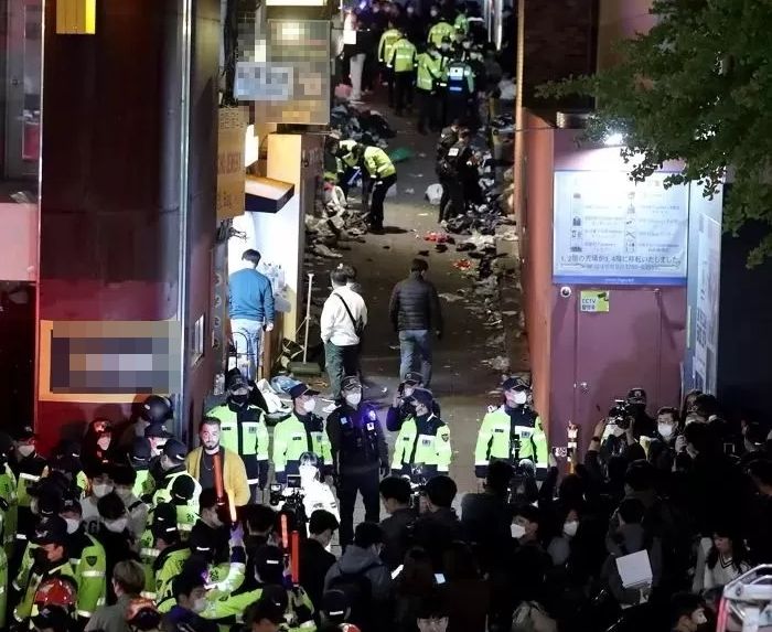 “부모님이랑 한국어로 대화하려고”... 한국어 배우러 조국 온 교포 이태원서 참변