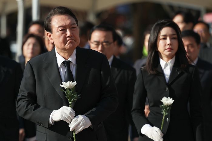 정부, 이태원 참사 사망자 장례비 최대 ‘1500만원’ 지원한다