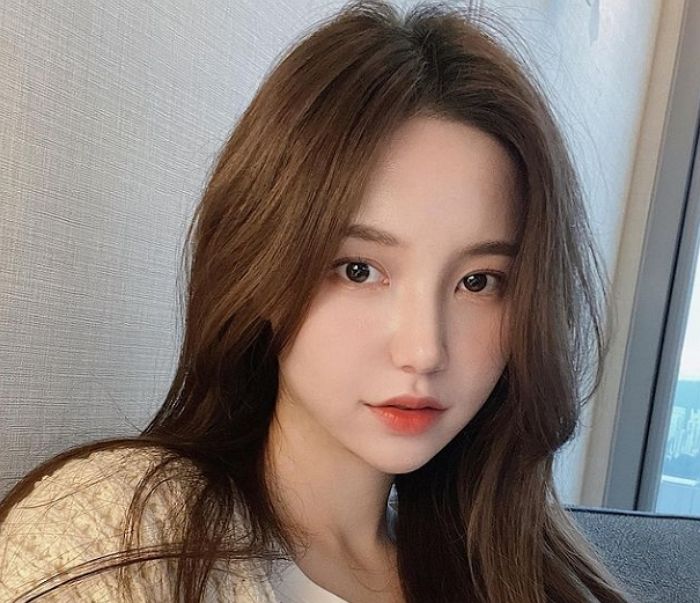 팬클럽 회장과 결혼 앞둔 BJ 화정, 커뮤니티에 올라온 ‘이 글’ 보고 제대로 분노 폭발했다