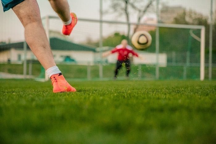 “하룻밤 보낸 뒤 임신..” K리그 인기팀 선수, 전 여친 ‘낙태’ 후 잠수 논란 터졌다