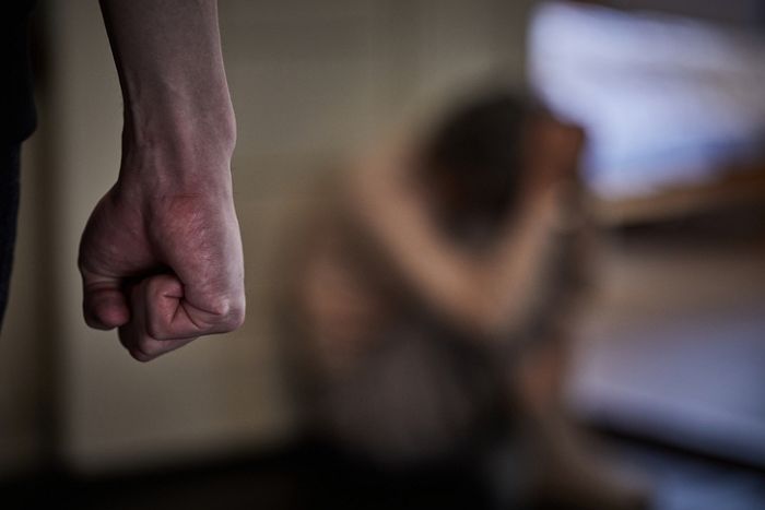 ‘악마를 보았다’ 즐겨보던 아들, 영화처럼 ‘이 상황’될 때까지 어머니 폭행했다